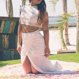 Indie XO High waist white maxi skirt size M